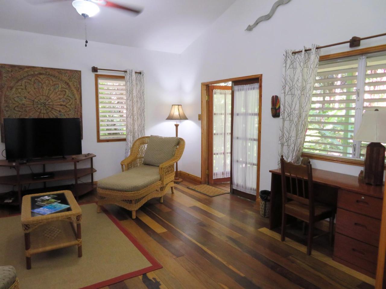 Hickatee Cottages, Belize, Central America 푼타 고르다 외부 사진